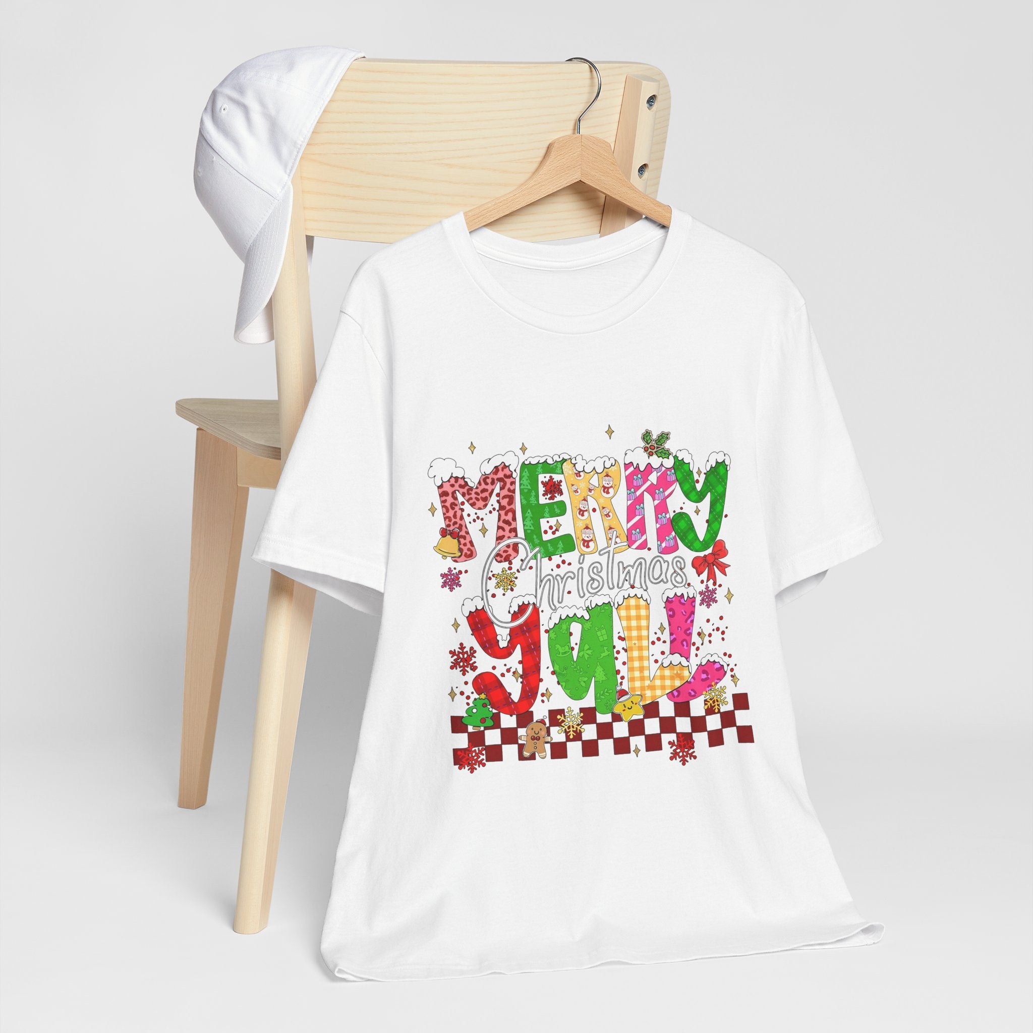 Merry Christmas Y’all Shirt, Colorful Christmas T-Shirt, Retro Holiday Tee, Cute Festive Graphic Tee for Women